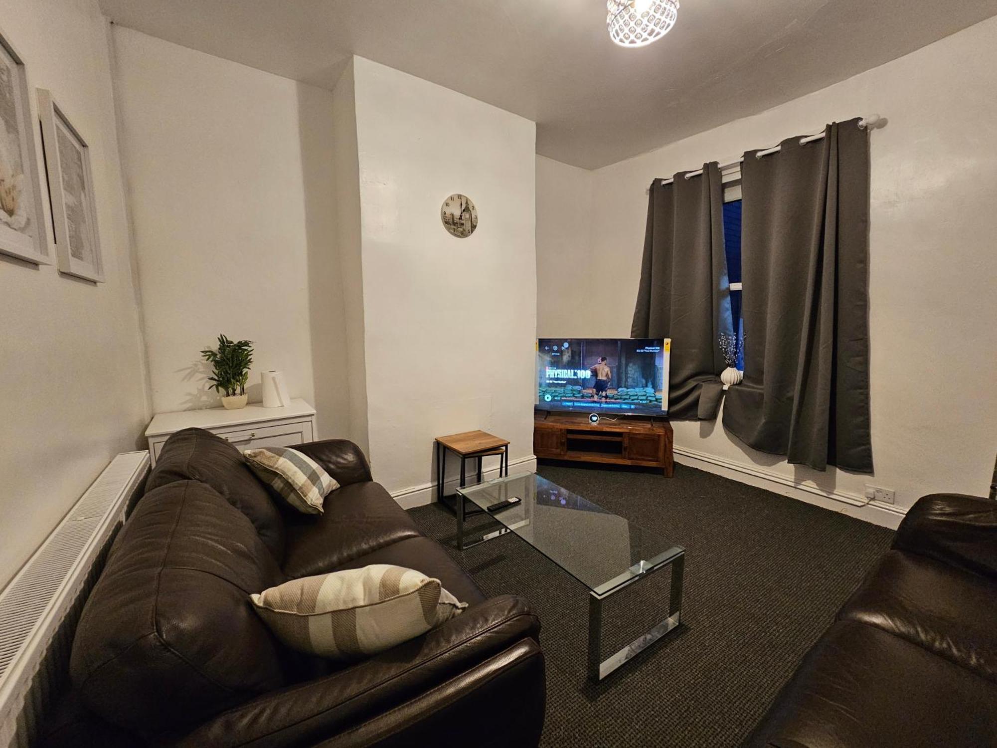 Convenient 3 Bed, Pr1 Near Uclan N Train Station Preston (Lancashire) Exterior foto